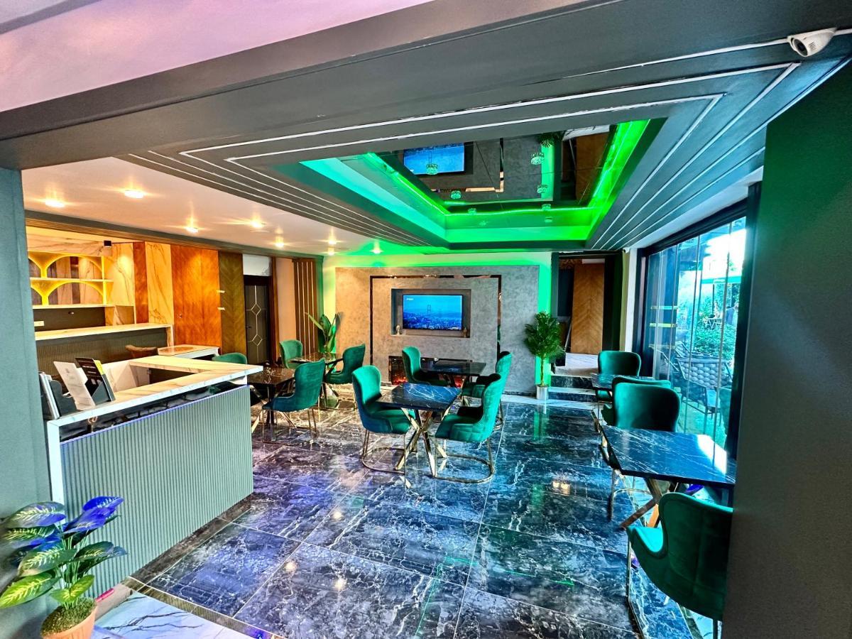 Crowned Plus Hotel Istanbul Ngoại thất bức ảnh
